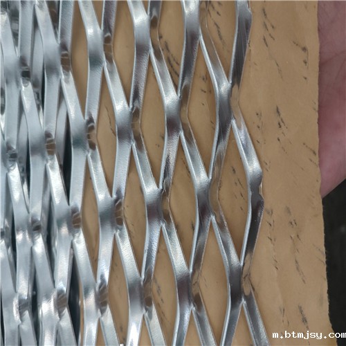 1641520527911072476.jpg 鱼鳞拉伸网.jpg