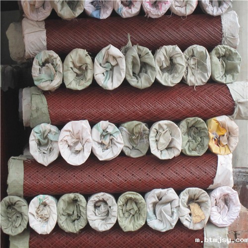 浇筑钢板拉网 (2).jpg