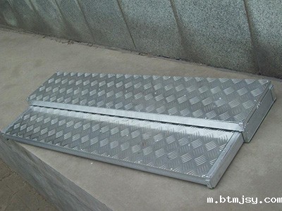 铝合金跳板
