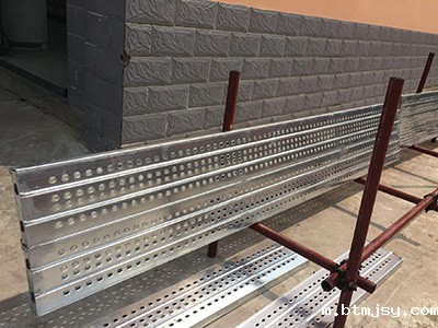 拉钩钢跳板