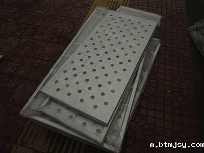 不锈钢防滑冲孔板